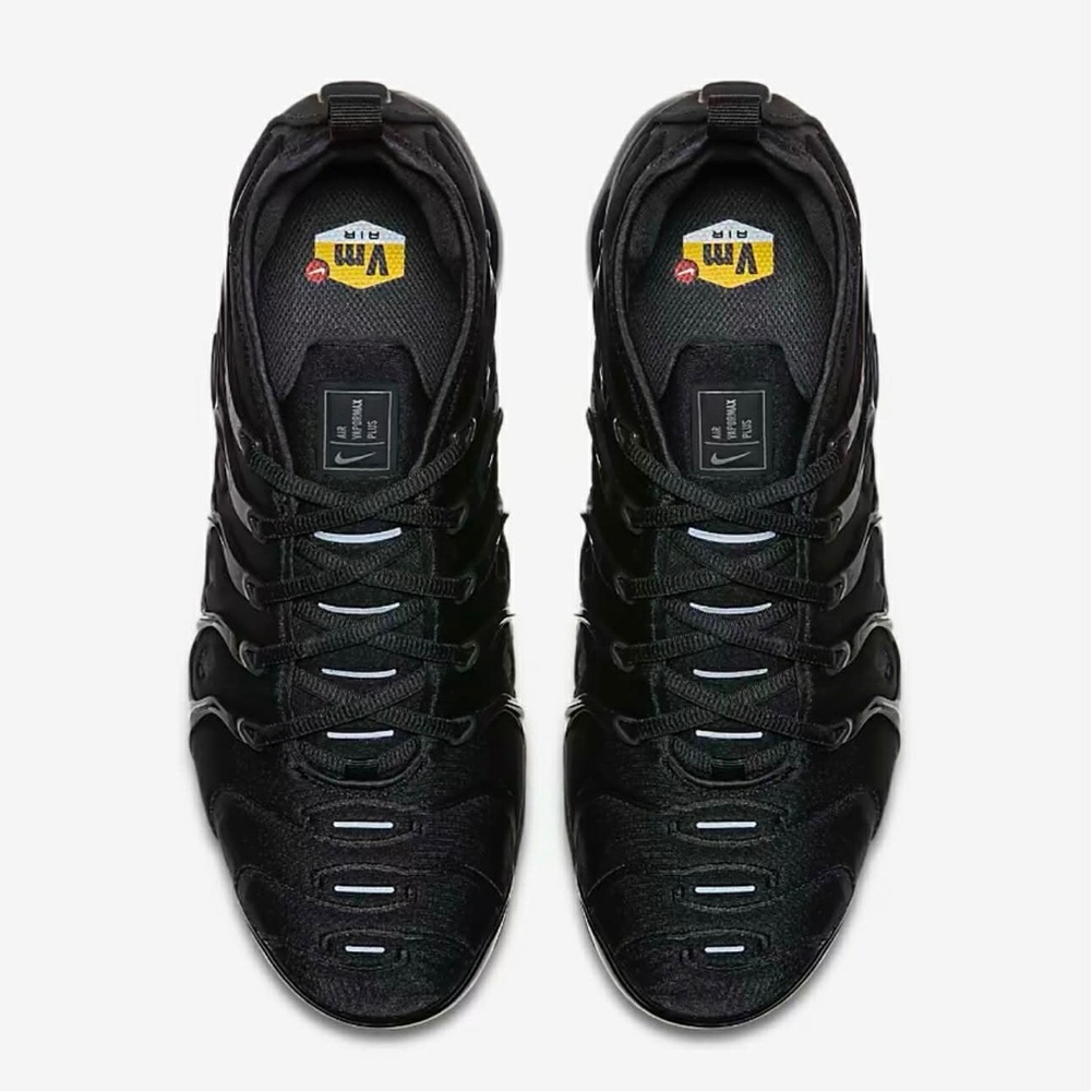 Nike vapor max plus size Men’s Black Tactical-Style Sneakers